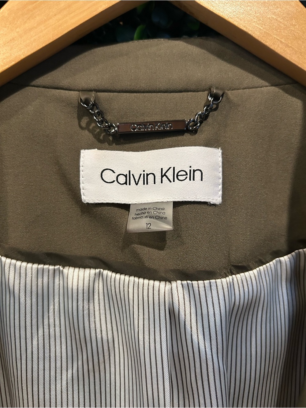 Women's Calvin Klein Olive
Green Blazer